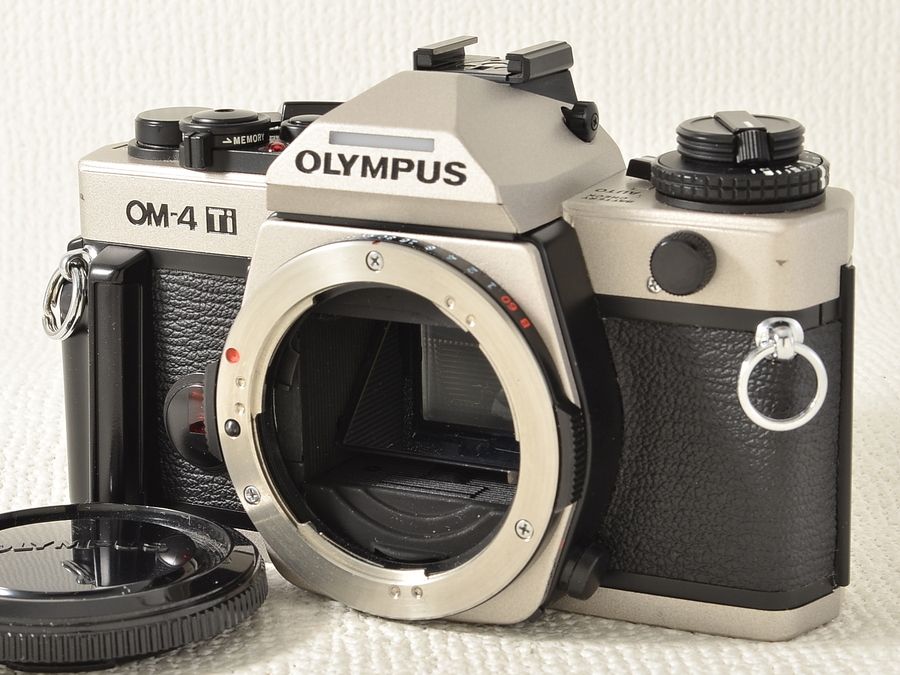 OM-4 Ti（シャンパンゴールド・1986年）