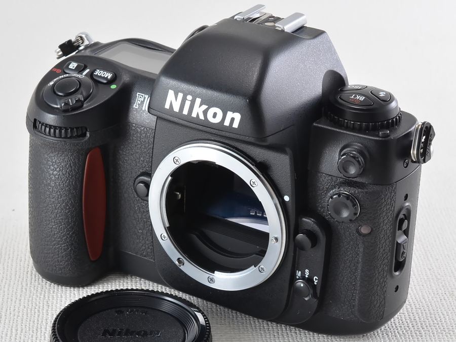Nikon F100（ニコンF100）
