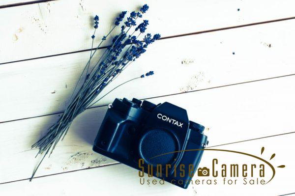 CONTAXのフィルムカメラ